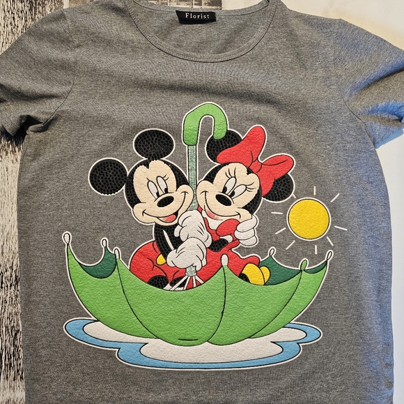 Florist mickey mouse and Minnie mouse Shirt women's size medium - Picture 1 of 4
